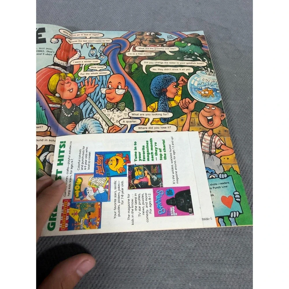 Vintage 1983 Hot Dog! Magazine No 23 Snow White Walt Disney Movies Scholastic